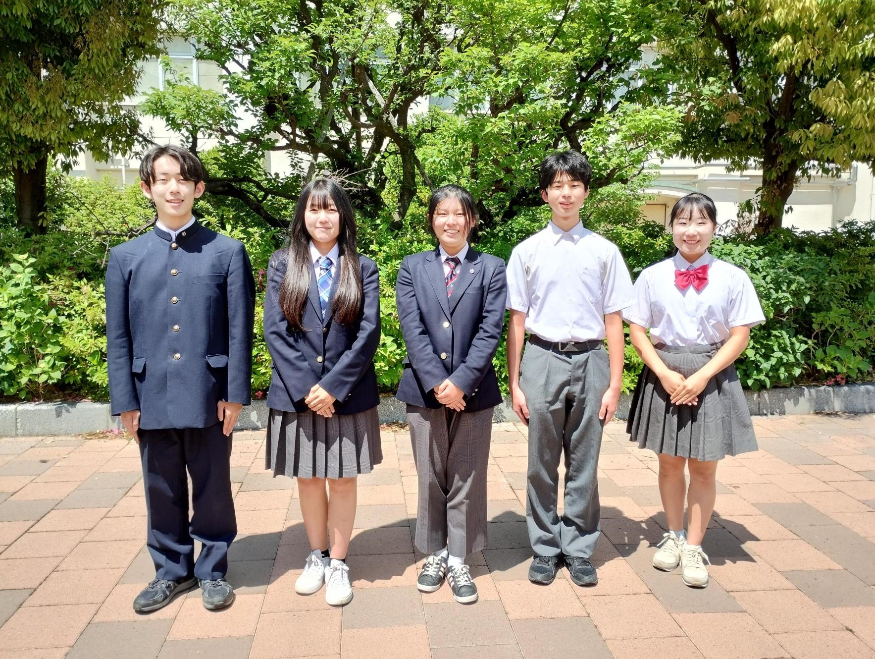 文京高等学校の制服