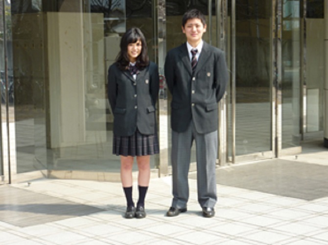 小平高等学校の制服